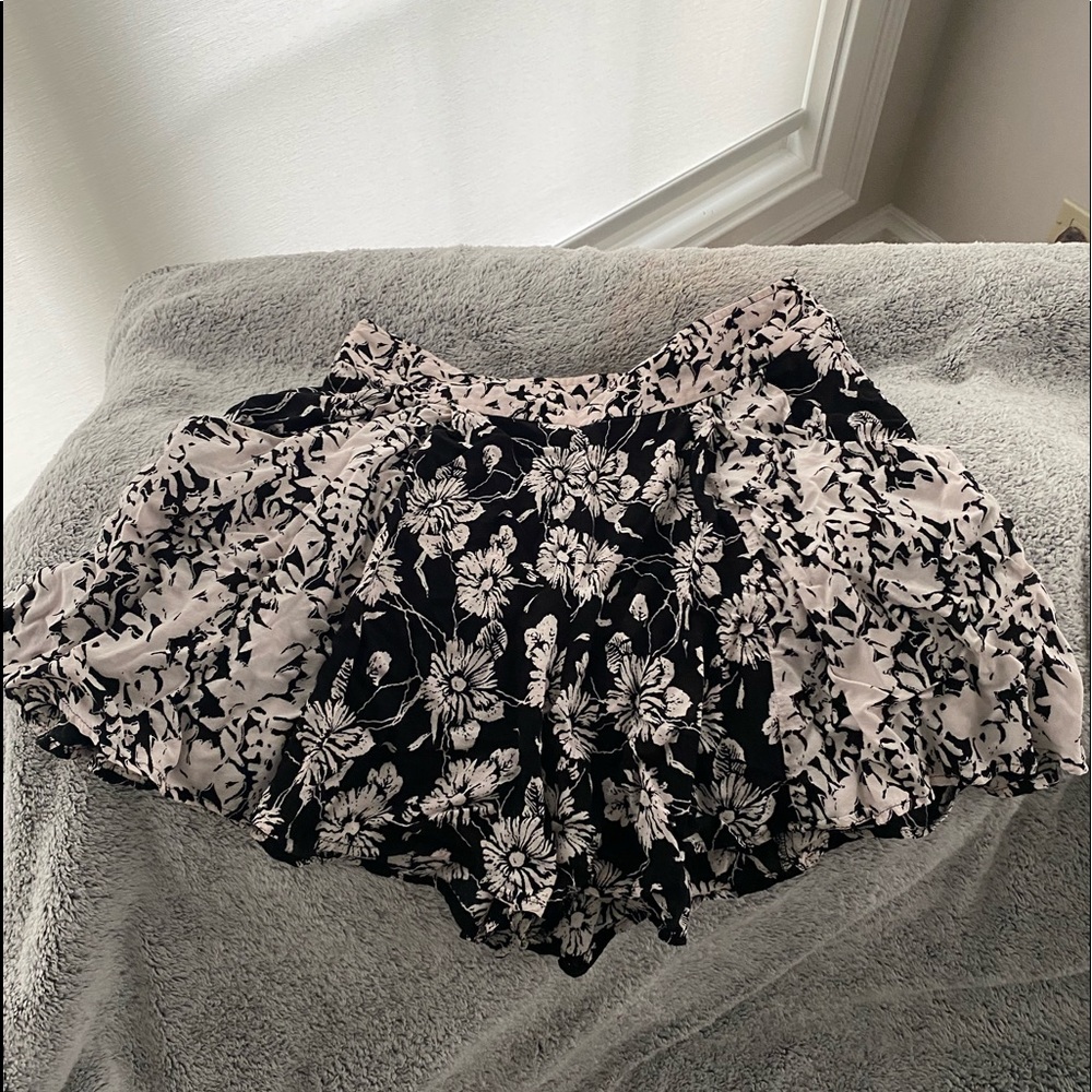 Free People Black & White Floral Skort